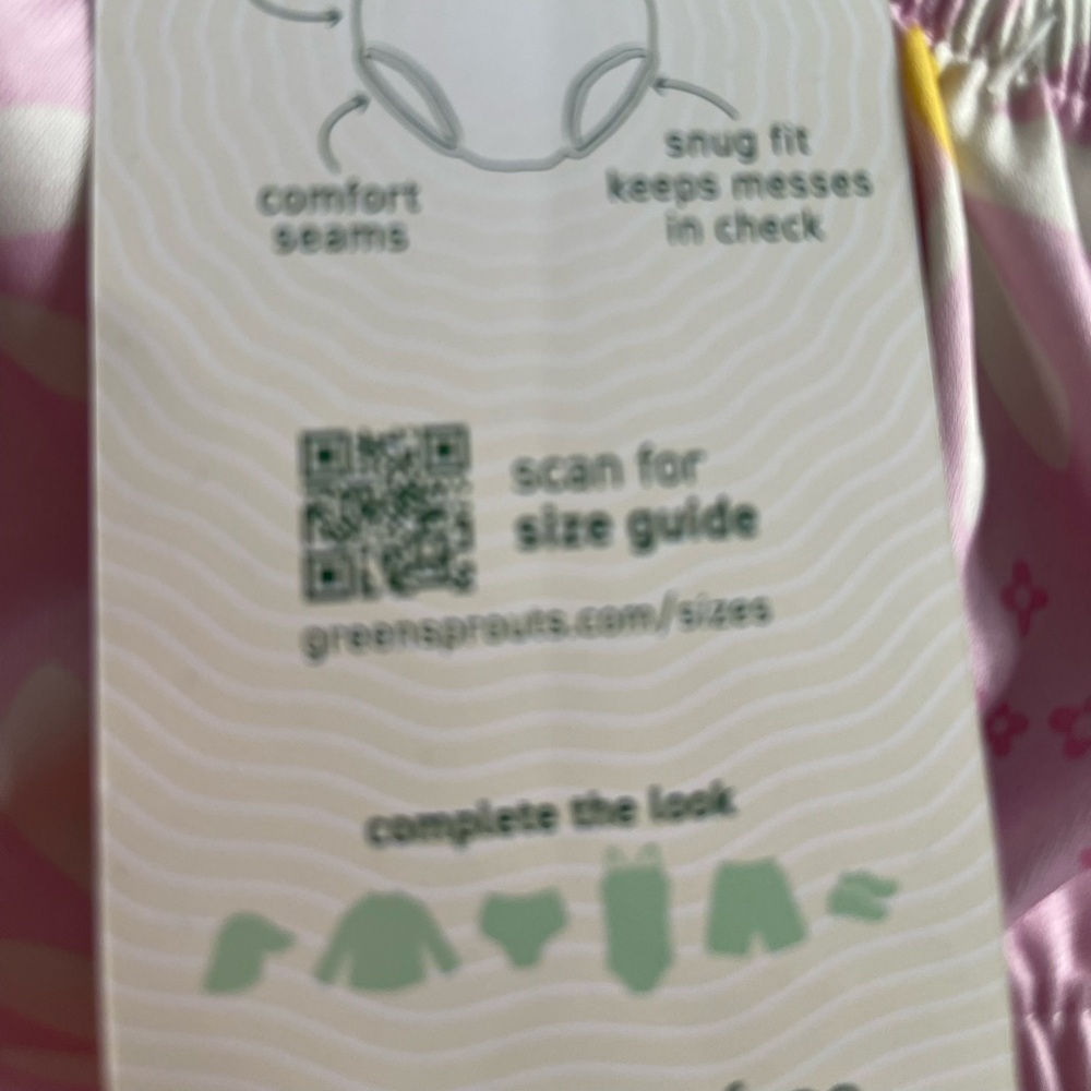 Green Sprouts Girls all-in-one swim diaper
no other diaper/swimsuit needed 6 mon - Picture 3 of 8